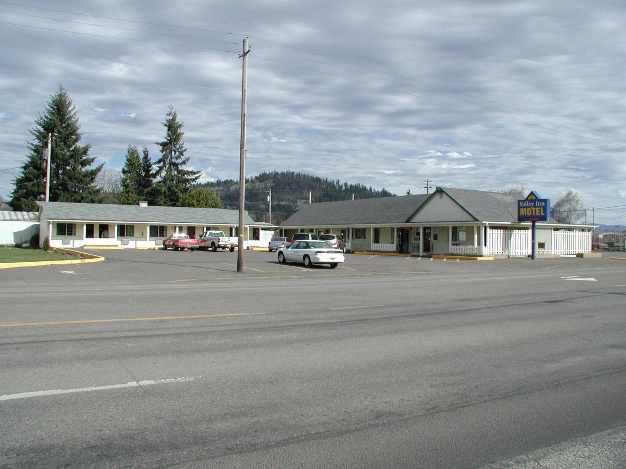 Valley Inn - Lebanon Oregon 외부 사진