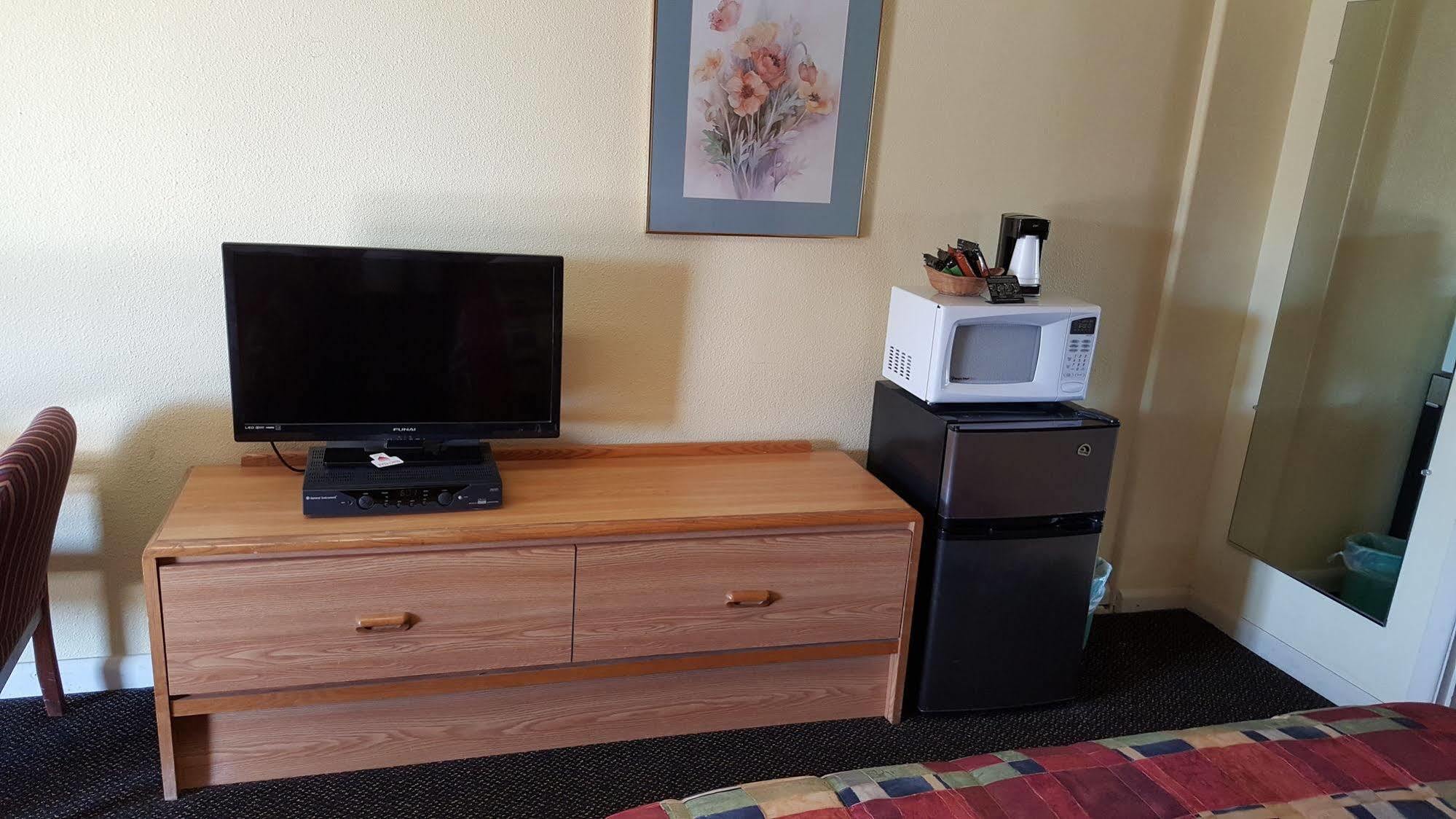 Valley Inn - Lebanon Oregon 외부 사진